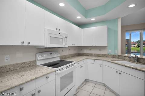 540 Club Marco Cir 4-101, Marco Island FL - photo 11 of 42