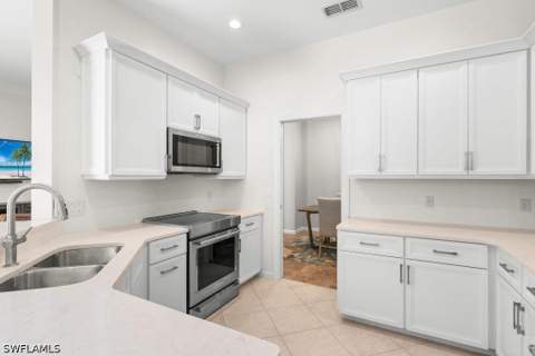 20117 Seadale Ct, Estero FL - photo 9 of 34