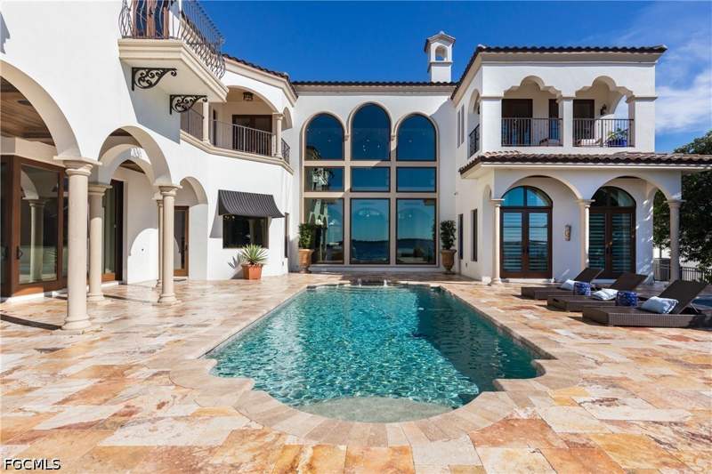 5 bedroom SingleFamilyResidence at 3836 Harold Ave, Fort Myers, Fort Myers — photo 3