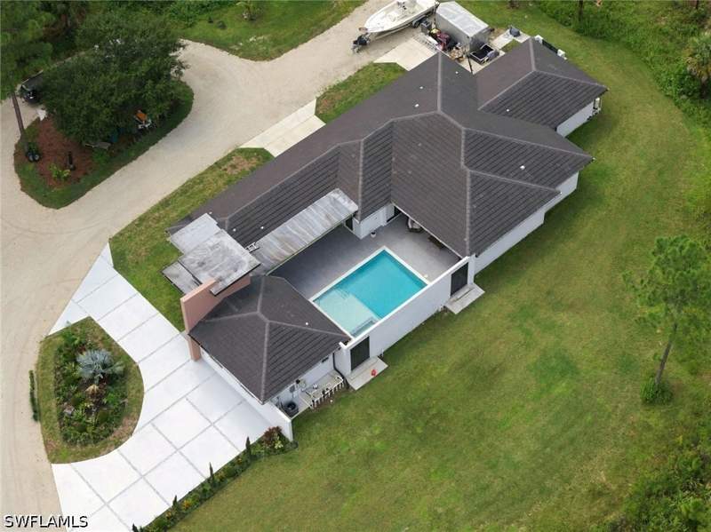 4 bedroom SingleFamilyResidence at 2354 8th Ave NE, Golden Gate Estates, Naples — photo 4