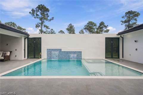 2354 8th Ave NE, Naples FL - photo 8 of 45