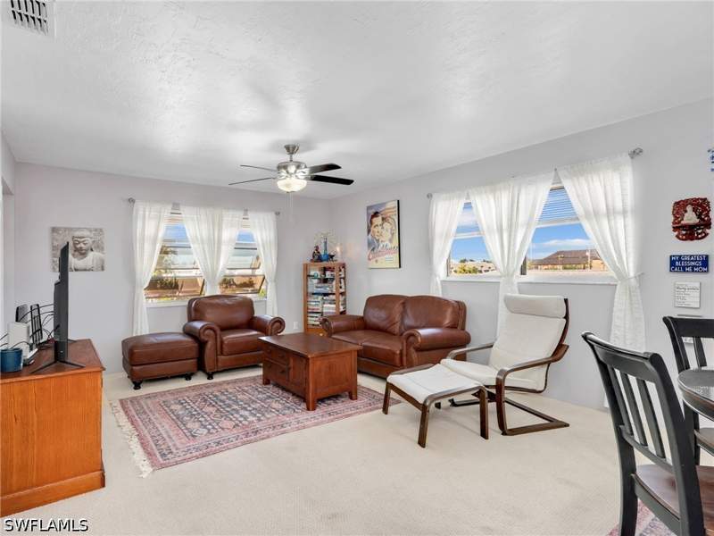 2 bedroom Condominium at 4121 SE 19th Ave 201, Rendezvous Condo, Cape Coral — photo 3