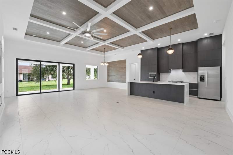 3 bedroom SingleFamilyResidence at 3205 11th St W, Lehigh Acres, Lehigh Acres — photo 2