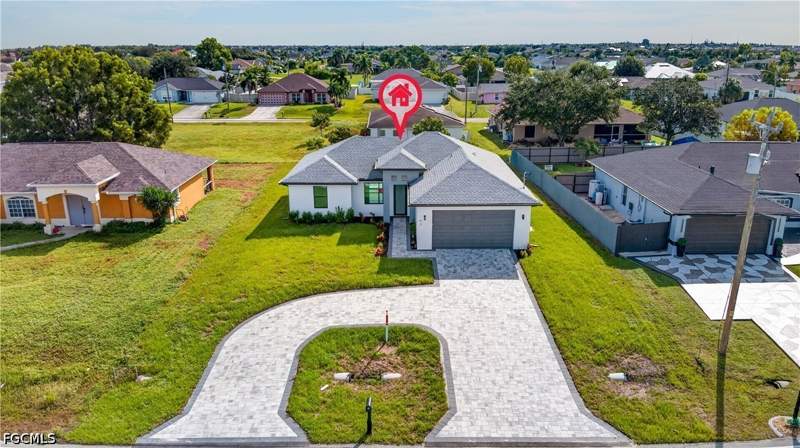 3 bedroom SingleFamilyResidence at 921 Chiquita Blvd N, Cape Coral, Cape Coral — photo 2