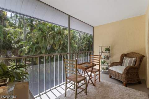 3531 County Barn Rd 201, Naples FL - photo 6 of 43