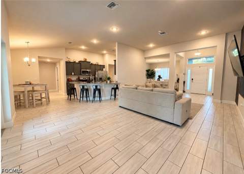 224 Callaway Ave S, Lehigh Acres FL - photo 8 of 25