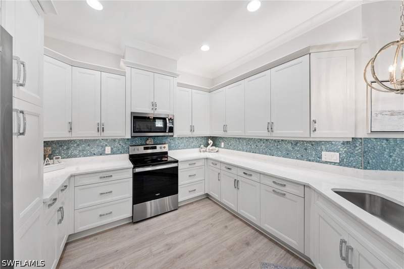3 bedroom Attached at 8785 Yucatan Ct, Isles Of Collier Preserve, Naples — photo 4