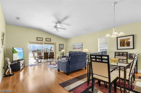 15591 Beach Pebble Way, Fort Myers FL - photo 10 of 26