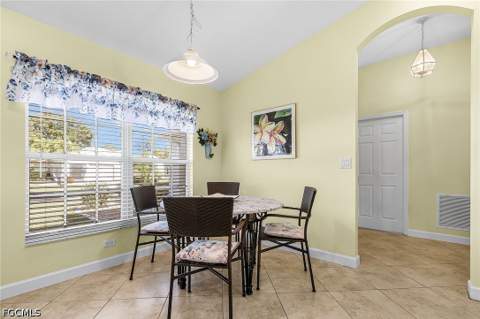15591 Beach Pebble Way, Fort Myers FL - photo 6 of 26