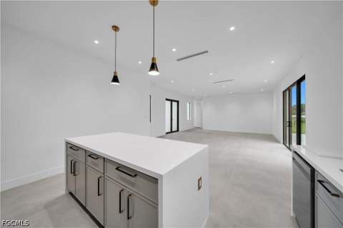 1505 NW 24th Ter, Cape Coral FL - photo 12 of 38