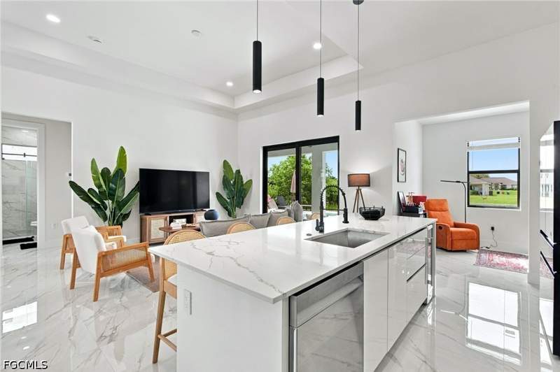 3 bedroom SingleFamilyResidence at 1310 NE 6th Ave, Cape Coral, Cape Coral — photo 4