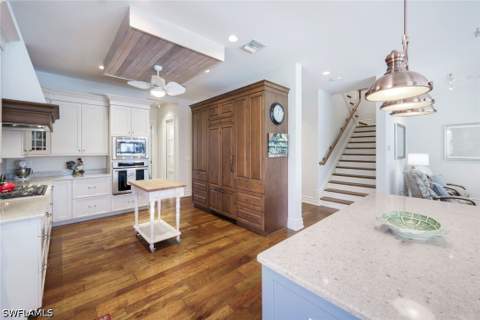 4127 Belair Ln, Naples FL - photo 7 of 45
