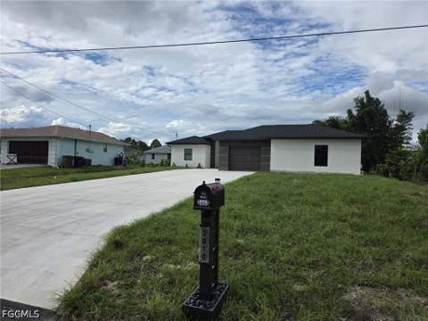 3810 5th St SW, Lehigh Acres FL - photo 11 of 56