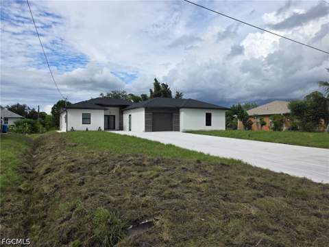 3810 5th St SW, Lehigh Acres FL - photo 12 of 56