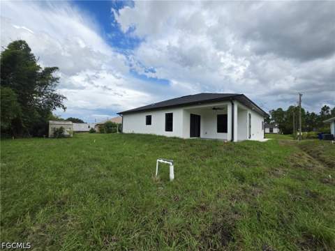 3810 5th St SW, Lehigh Acres FL - photo 7 of 56