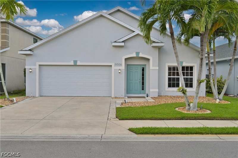 5 bedroom SingleFamilyResidence at 9006 Gladiolus Preserve Cir, Gladiolus Preserve, Fort Myers — photo 1