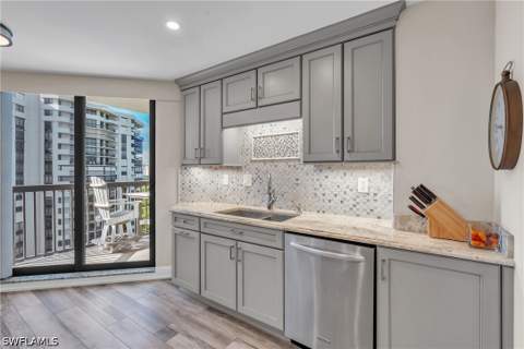 6075 Pelican Bay Blvd 1403, Naples FL - photo 8 of 50