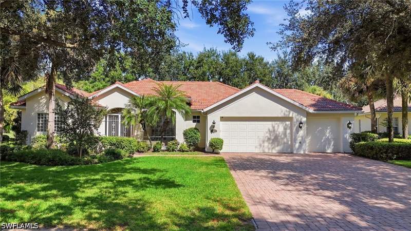 4 bedroom SingleFamilyResidence at 11000 Mahogany Run, Walden Lakes, Fort Myers — photo 2