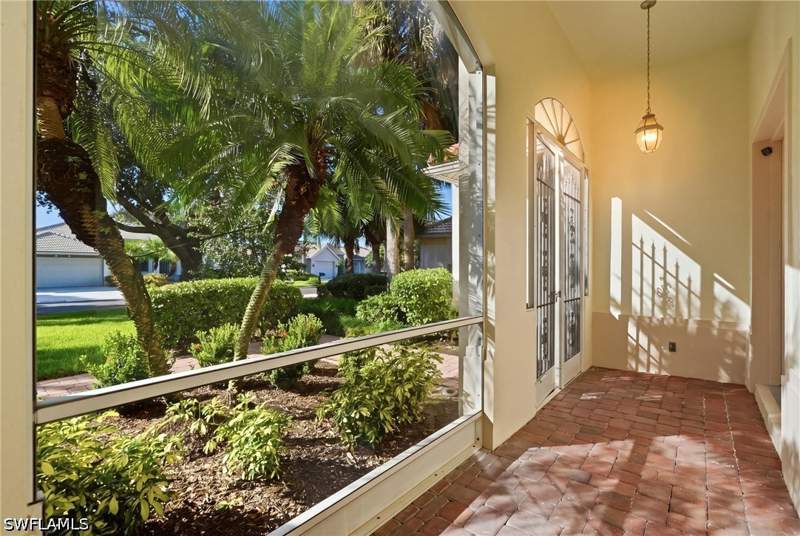 4 bedroom SingleFamilyResidence at 11000 Mahogany Run, Walden Lakes, Fort Myers — photo 4