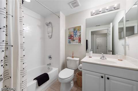 20651 Wildcat Run Dr 102, Estero FL - photo 23 of 43
