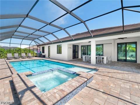 5002 Agualinda Blvd, Cape Coral FL - photo 6 of 48