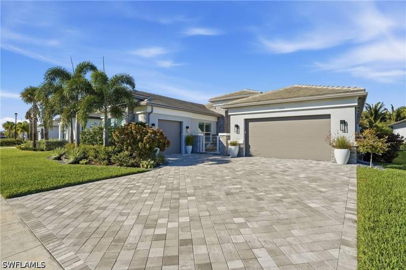4 bedroom SingleFamilyResidence at 12021 Azalea Way, Valencia Trails, Naples — photo 4