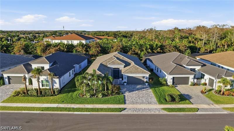 4 bedroom SingleFamilyResidence at 12021 Azalea Way, Valencia Trails, Naples — photo 5