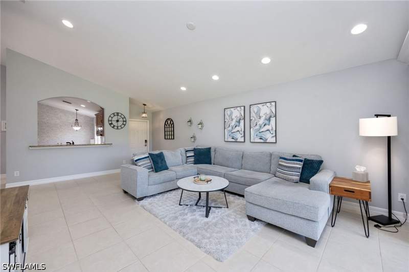 2 bedroom SingleFamilyResidence at 2065 Painted Palm Dr, Saturnia Lakes, Naples — photo 5