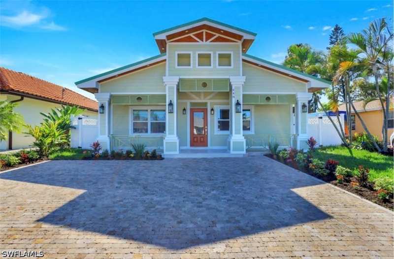 4 bedroom SingleFamilyResidence at 648 100th Ave N, Naples Park, Naples — photo 1