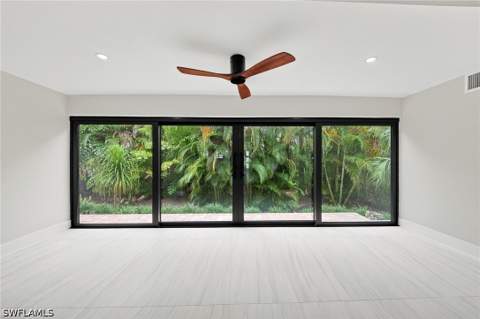 990 8th St S 1C, Naples FL - photo 13 of 30