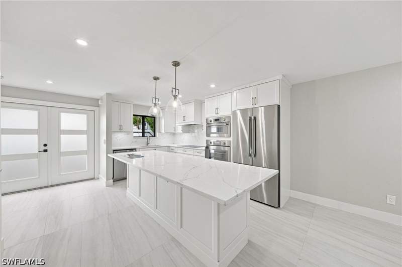 2 bedroom Condominium at 990 8th St S 1C, Cardinal Court, Naples — photo 5