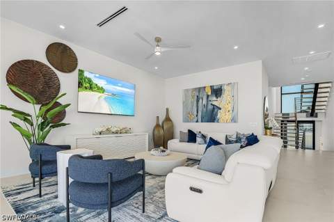 455 Palermo Cir, Fort Myers Beach FL - photo 7 of 49