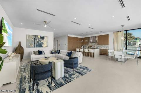 455 Palermo Cir, Fort Myers Beach FL - photo 9 of 49