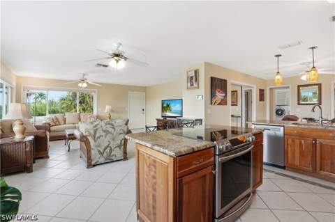 48 Fairview Blvd, Fort Myers Beach FL - photo 11 of 50