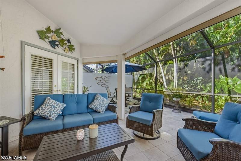 2 bedroom Attached at 27120 Kindlewood Ln, Burning Tree, Bonita Springs — photo 2