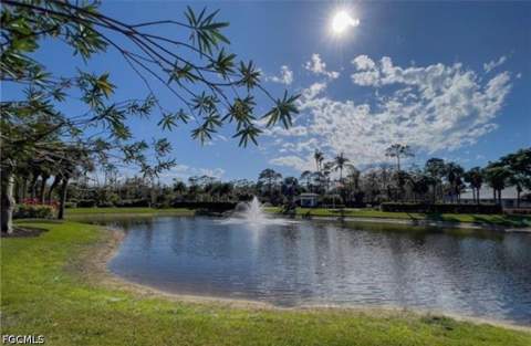 710 Tarpon Cove Dr 103, Naples FL - photo 11 of 12