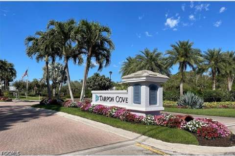 710 Tarpon Cove Dr 103, Naples FL - photo 21 of 21