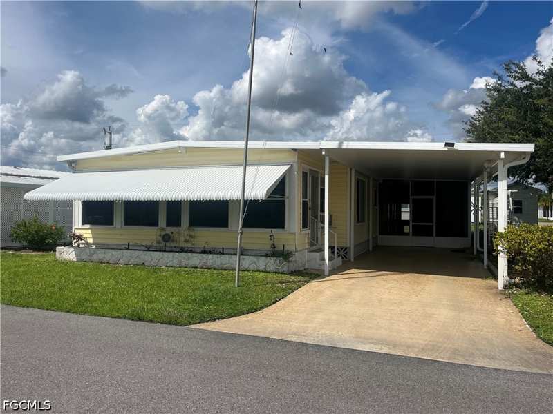 2 bedroom ManufacturedHome at 3499 Celestial Way, Leesure Village, North Fort Myers — photo 1