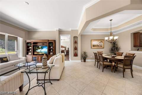 8074 Players Cove Dr 101, Naples FL - photo 6 of 31
