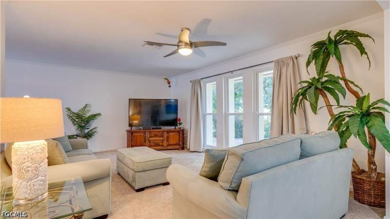 3 bedroom SingleFamilyResidence at 1709 SE 44th St, Cape Coral, Cape Coral — photo 5