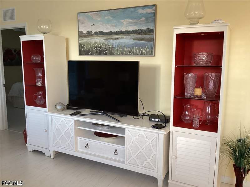 2 bedroom Condominium at 14571 Legends Blvd N 201, Longhurst IV, Fort Myers — photo 5