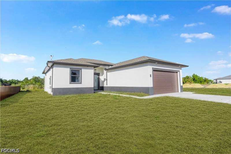 3 bedroom SingleFamilyResidence at 4700 Dora Ave S, Lehigh Acres, Lehigh Acres — photo 5