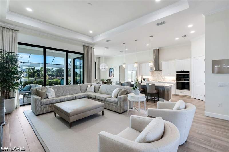 4 bedroom SingleFamilyResidence at 3126 Heather Glen Ct, Marsh Cove, Naples — photo 3