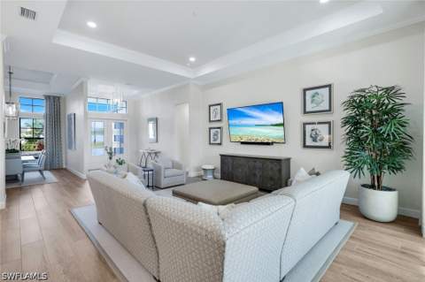 3126 Heather Glen Ct, Naples FL - photo 6 of 48