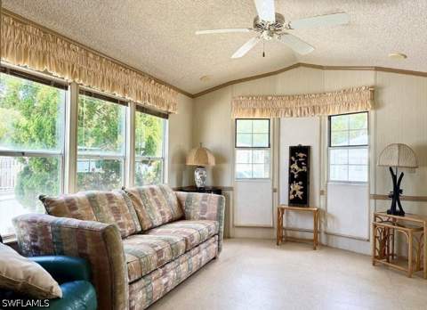 251 Bass Ln 251, Naples FL - photo 21 of 50