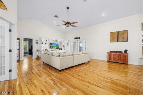 5207 Ann Arbor Dr, Bokeelia FL - photo 7 of 36