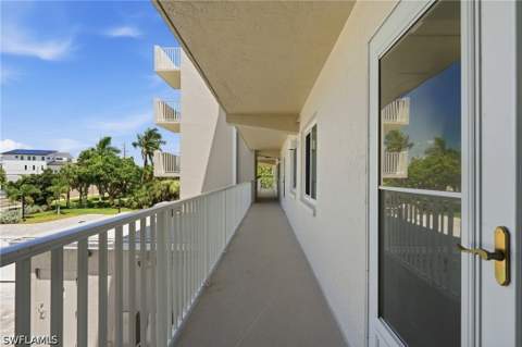 8300 Estero Blvd 104, Fort Myers Beach FL - photo 7 of 49