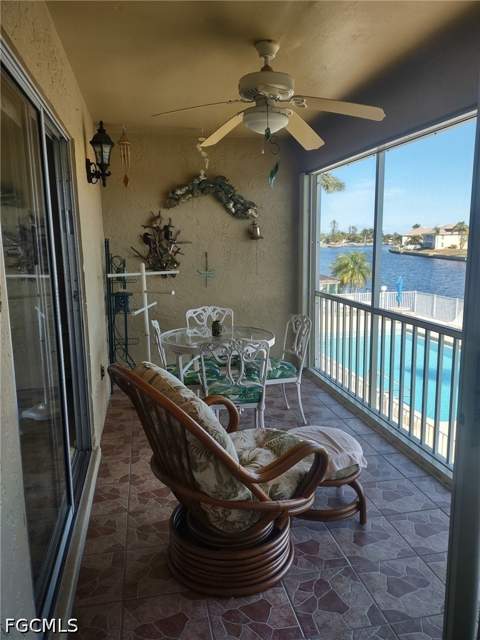 4417 Country Club Blvd B8, Cape Coral FL - photo 10 of 19