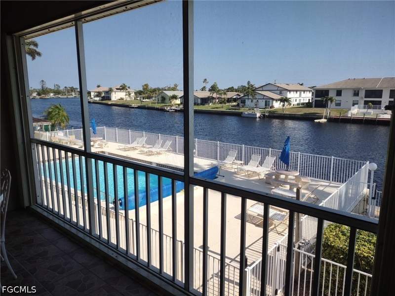 2 bedroom Condominium at 4417 Country Club Blvd B8, Manatee Bay Condo, Cape Coral — photo 2