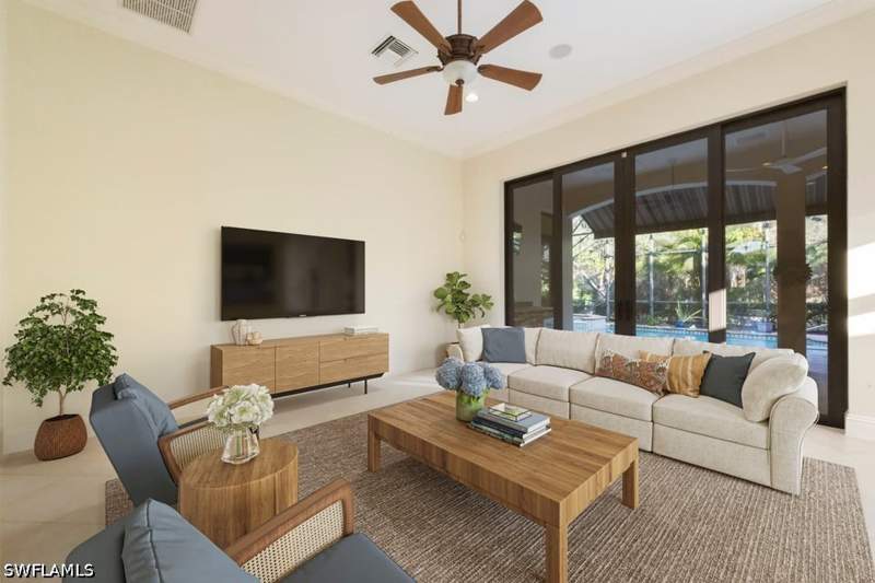 3 bedroom SingleFamilyResidence at 16834 Cabreo Dr, Cabreo, Naples — photo 4